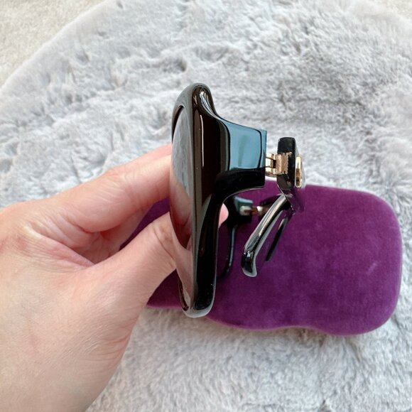 Authentic Gucci Black Oversized Frame Sunglasses - Picture 4 of 9